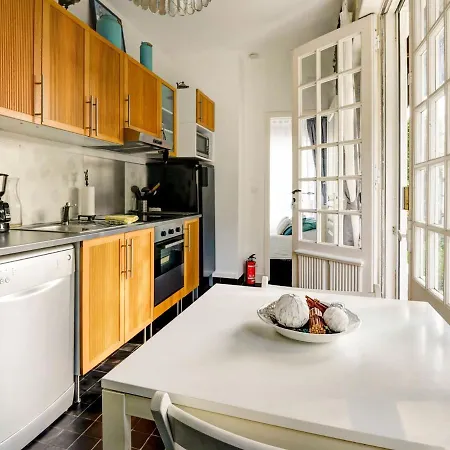 Apartament Beautiful In